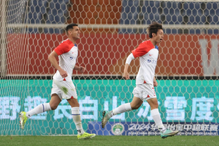 罗马诺&莫雷托：米兰接近签下20岁哥伦比亚后卫阿里萨拉