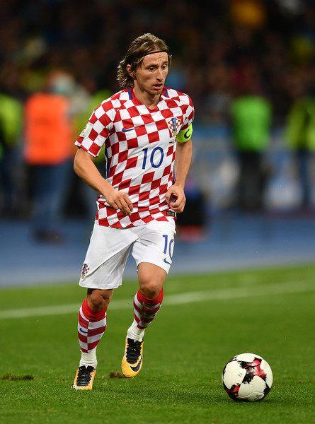 FIFPRO女足年度最佳11人：拉索、邦马蒂领衔，英格兰6人入围