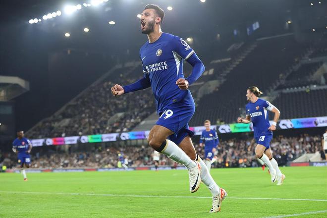 小蜘蛛追平萨乌尔，并列马竞队史欧冠射手榜第二，仅次于格子